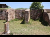 05983 ostia - regio iii - insula vii - edificio con opus sectile (iii,vii,8) - raeume li der exedra (c) - bli ri osten - 06-2024.jpg